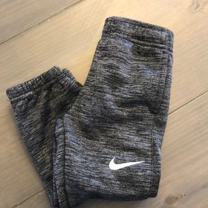 Nike drifit 3t joggers
